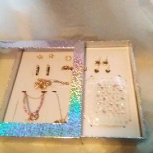 New (Girls) 12 Piece Set Jewelry Gift Box NWT